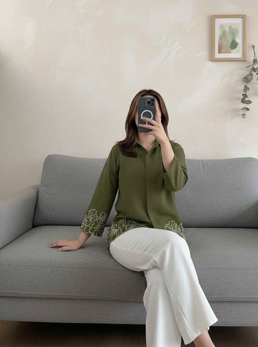 2 Piece Embroided Western style suit 👗👖